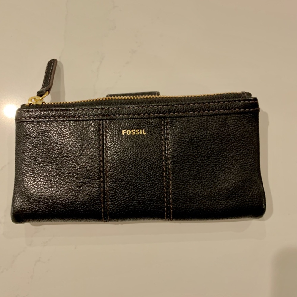 Fossil Ella Clutch, black leather, never used, NWT